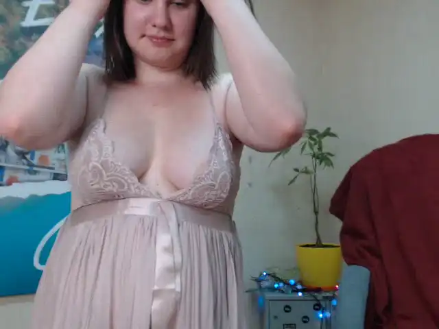 Ladybi – XlovecamLive Video Recording – 2025 06-05 06:38:40