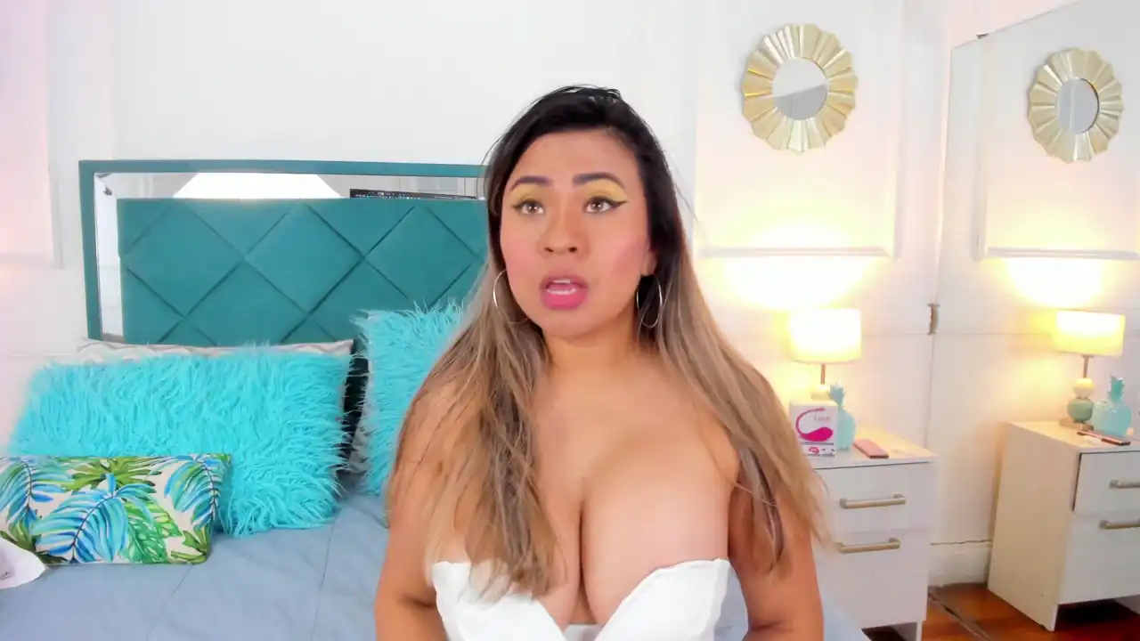 Valeriaafranco – XlovecamLive Video Recording – 2025 04-10 19:01:41