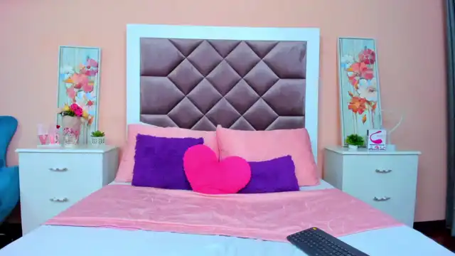 Saarahjones – XlovecamLive Video Recording – 2024 01-19 19:41:57