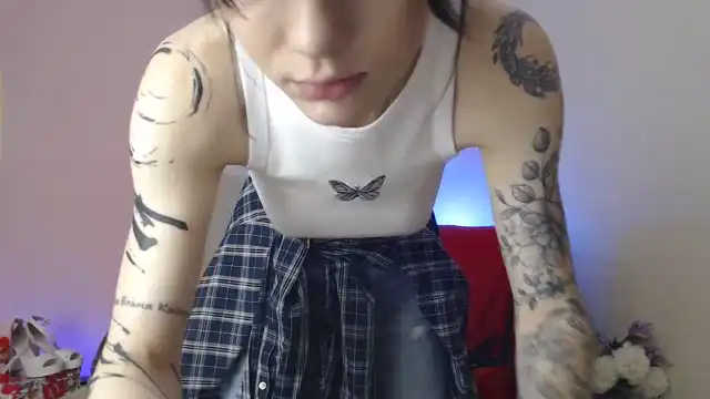 Tsukerberg – XlovecamLive Video Recording – 2025 04-07 08:19:32