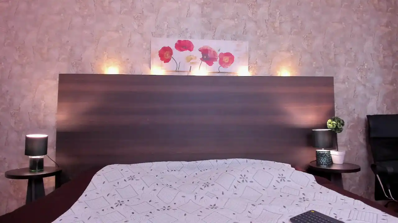 Annecasanova – XlovecamLive Video Recording – 2025 03-09 18:34:42