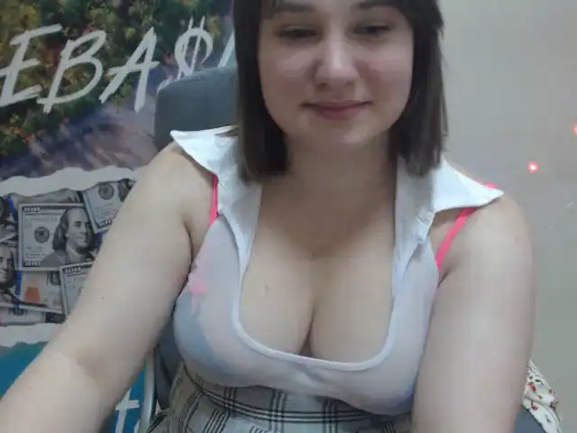 Ladybi – XlovecamLive Video Recording – 2025 05-10 20:49:07