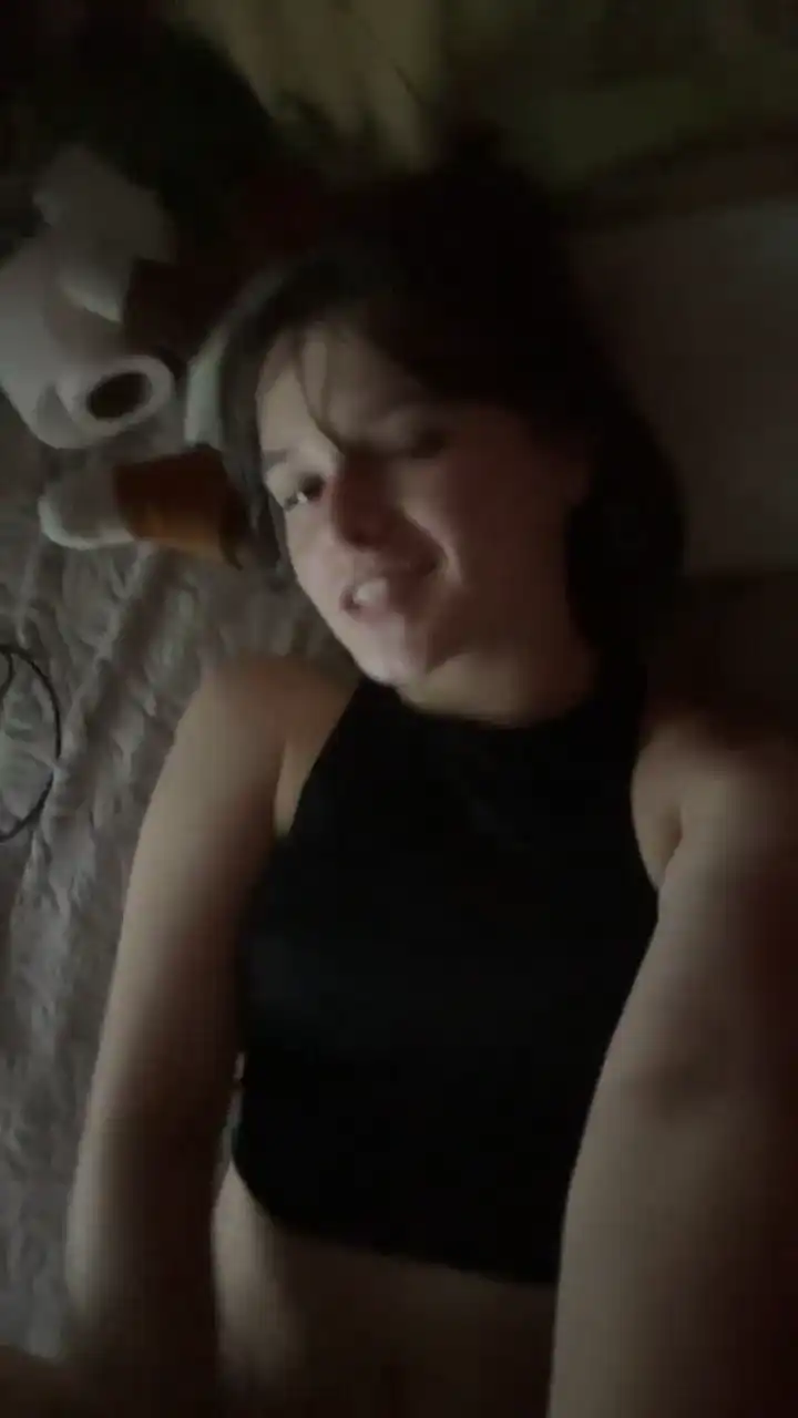 Herliossa – XlovecamLive Video Recording – 2025 02-09 16:28:21