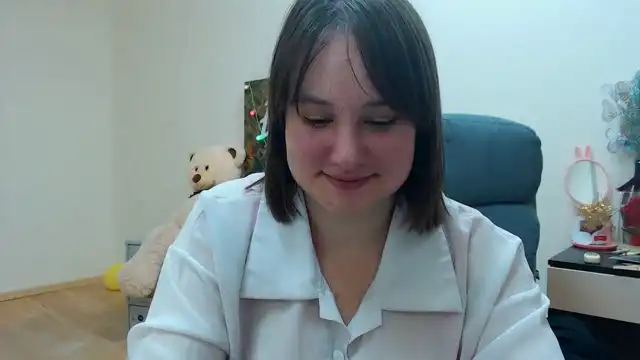 Ladybi – XlovecamLive Video Recording – 2025 01-01 14:30:38