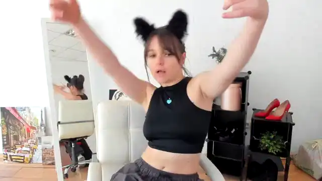Herliossa – XlovecamLive Video Recording – 2025 02-10 24:32:19