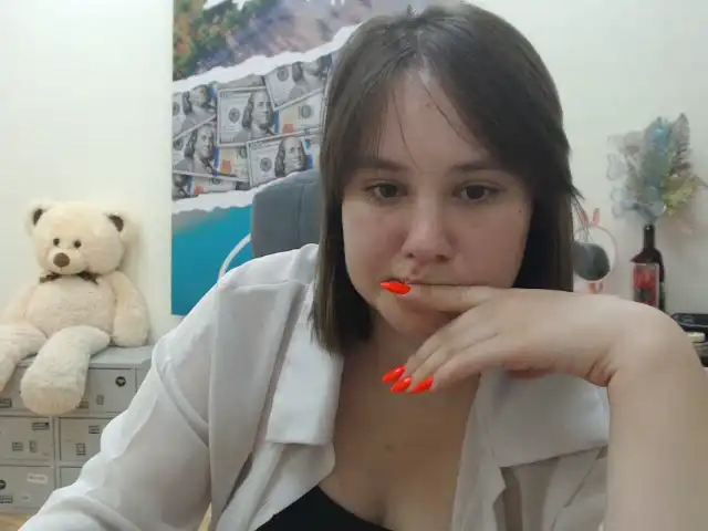 Ladybi – XlovecamLive Video Recording – 2025 02-28 16:60:51