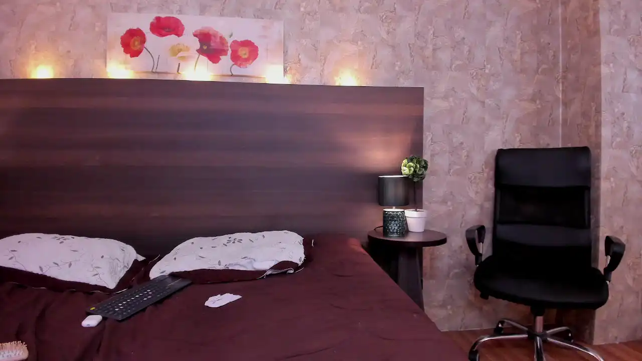 Annecasanova – XlovecamLive Video Recording – 2025 05-03 09:37:18