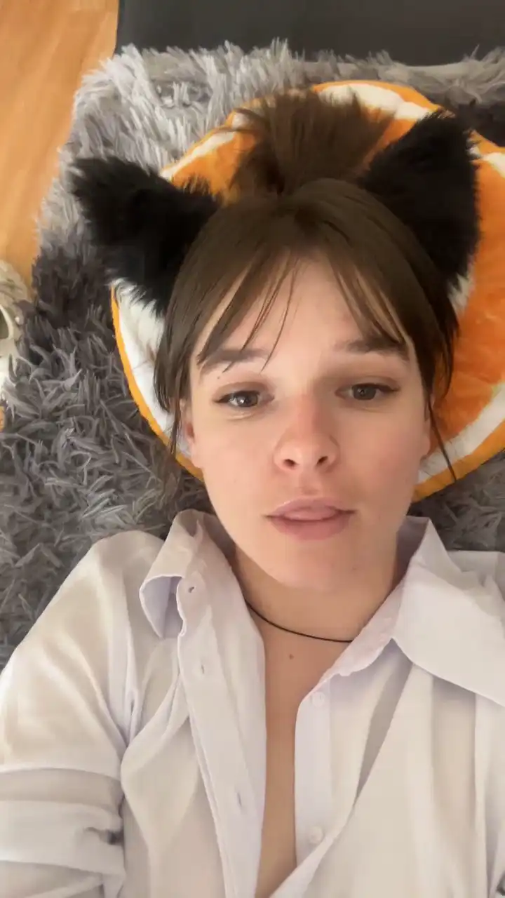 Herliossa – XlovecamLive Video Recording – 2025 04-11 15:16:17