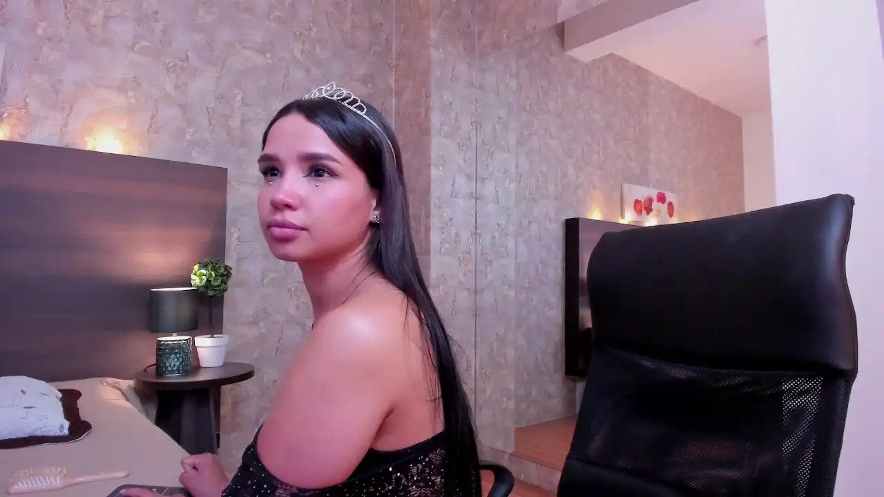 Annecasanova – XlovecamLive Video Recording – 2025 05-01 20:38:48