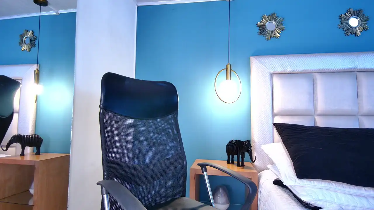Missary – XlovecamLive Video Recording – 2025 04-29 01:02:23