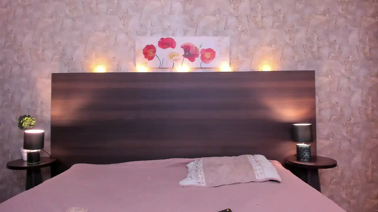 Annecasanova – XlovecamLive Video Recording – 2025 05-17 11:25:24