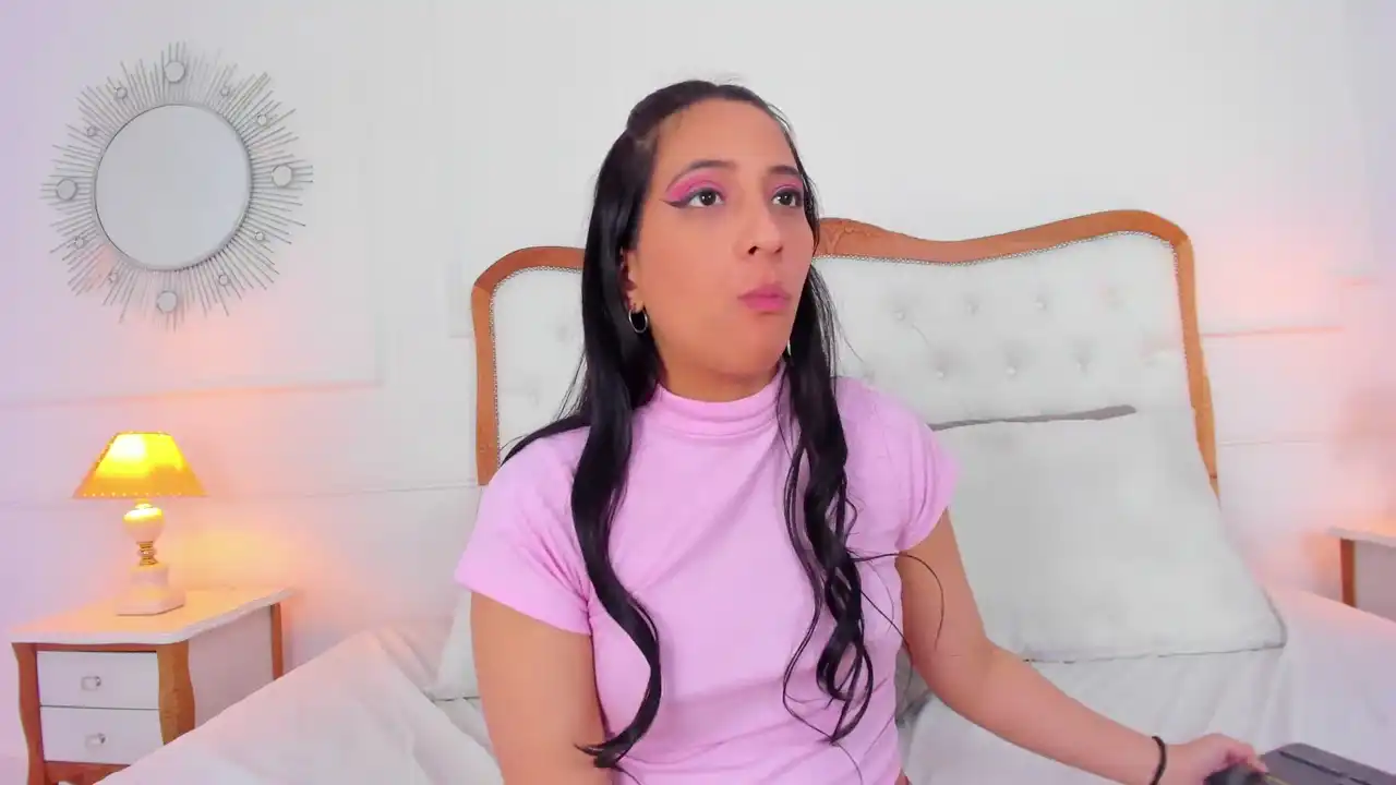 Gabytovar – XlovecamLive Video Recording – 2025 01-14 06:08:10