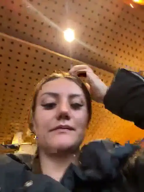 Missary – XlovecamLive Video Recording – 2025 02-18 04:05:17
