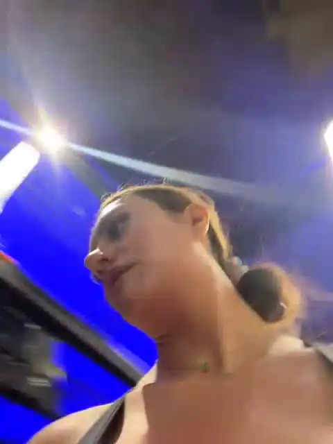 Missary – XlovecamLive Video Recording – 2025 02-27 20:25:35