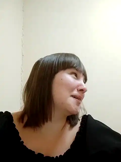 Ladybi – XlovecamLive Video Recording – 2025 03-03 15:49:19