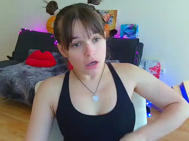 Herliossa – XlovecamLive Video Recording – 2025 02-24 23:38:20