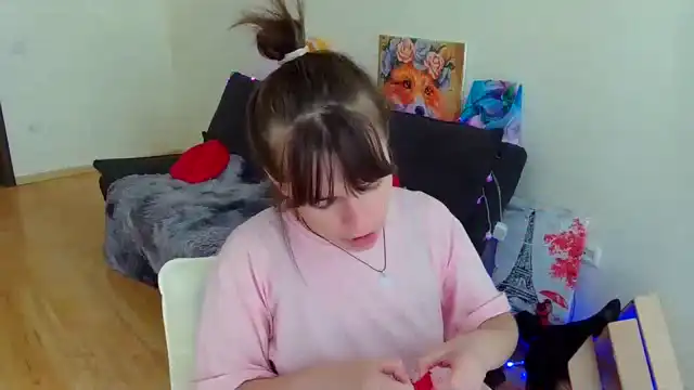 Herliossa – XlovecamLive Video Recording – 2025 03-05 08:23:20