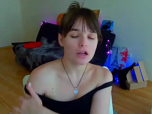 Herliossa – XlovecamLive Video Recording – 2024 10-13 00:17:15