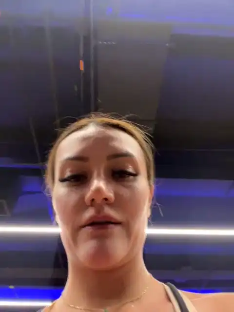 Missary – XlovecamLive Video Recording – 2025 04-20 16:52:26