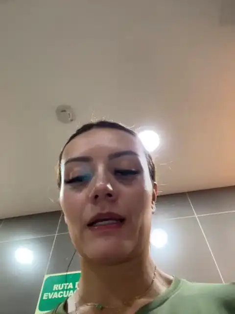 Missary – XlovecamLive Video Recording – 2025 01-20 18:17:47